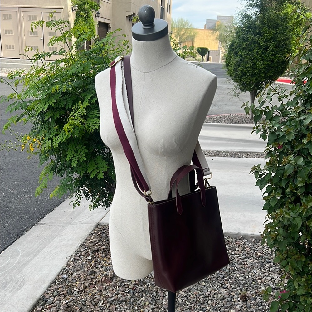 NWOT - Madewell Transport Burgundy Tote Bag with two straps